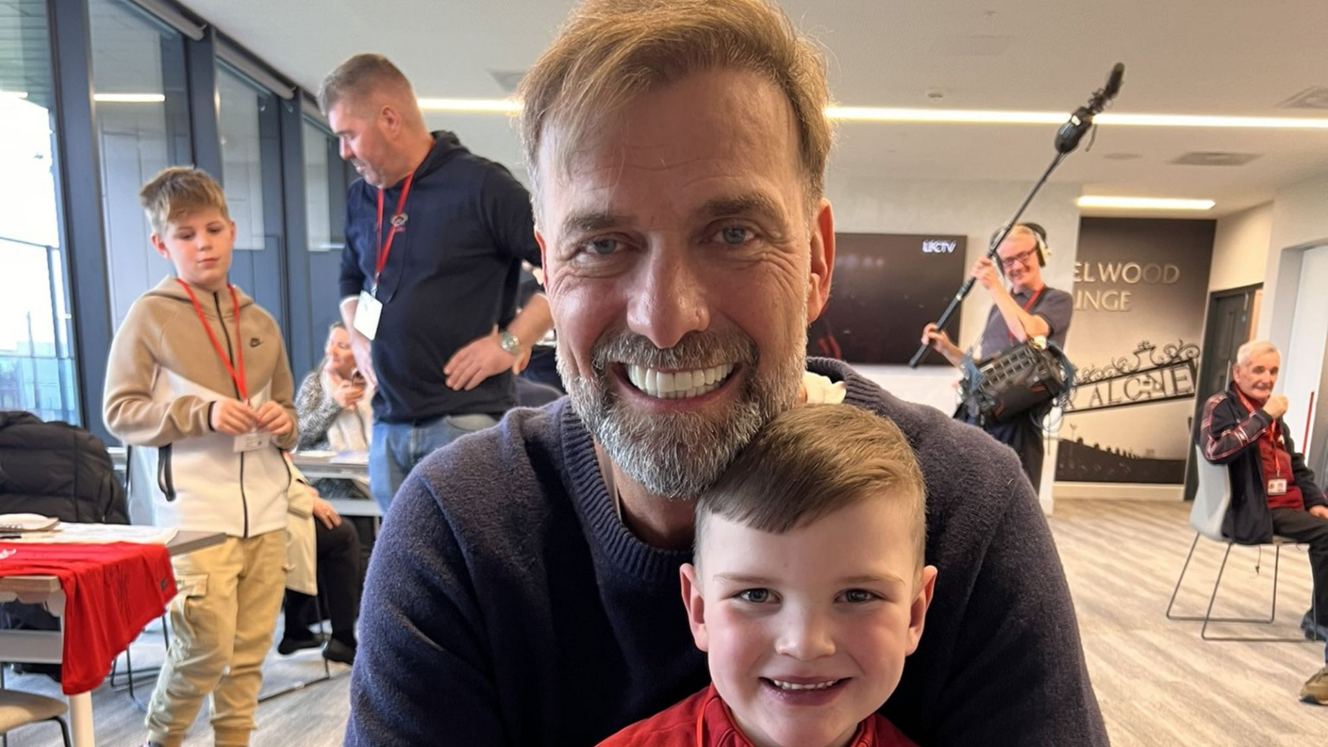 Jürgen Klopp: „Cel mai mare trofeu al unui antrenor de copii este bucuria din ochii lor.”