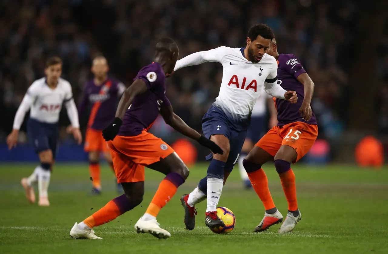 Cele mai importante secunde din fotbal sunt primele după pierderea mingii.