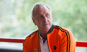 „Un jucător care nu greșește niciodată este un jucător care nu încearcă niciodată ceva nou.” – Johan Cruyff